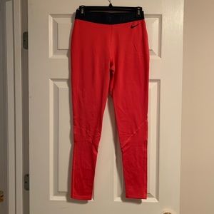 Nike pro thermal leggings